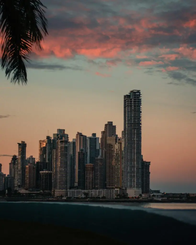 ricardo morales unphYy5TqQE unsplash
